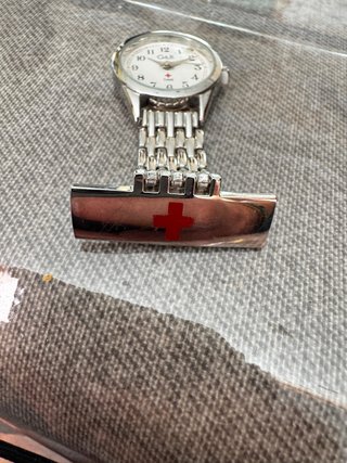 Reloj de enfermera G&B plateado