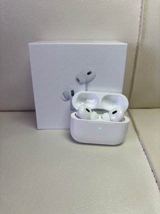 AirPods Pro 2 USB-C + AppleCare 2027 + Factura