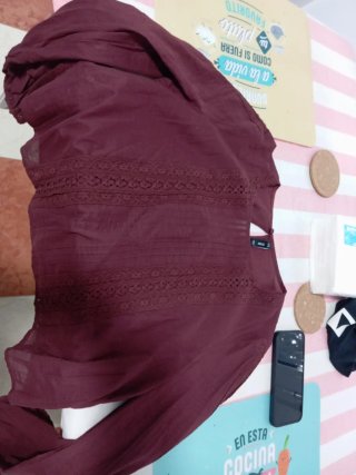 Camisola transparente Mango morada Talla M