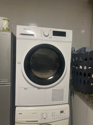 Secadora Infiniton Blanca