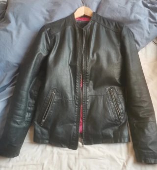 Cazadora de cuero Barneys Originals negra Talla S