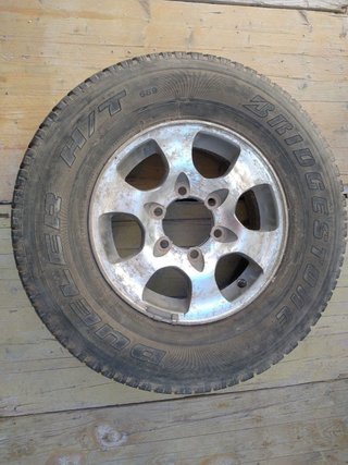 4 Llantas 15" 4x4 + Neumáticos 235/75 R15 105T