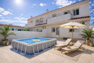 Casa adosada en venta en Miami Platja - Miami Playa en Mont-Roig del Camp