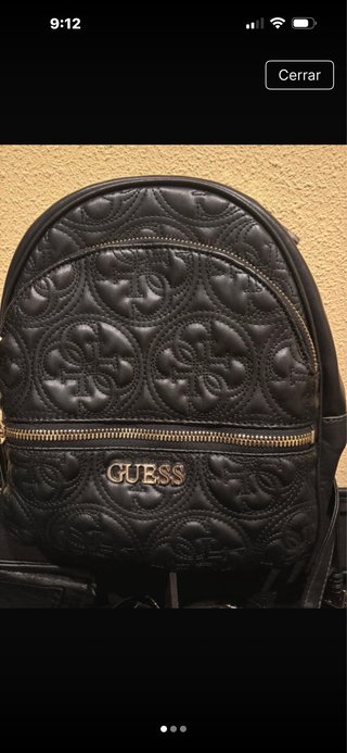 Mochila Guess Negra