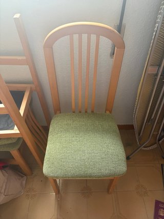 Sillas de comedor de madera