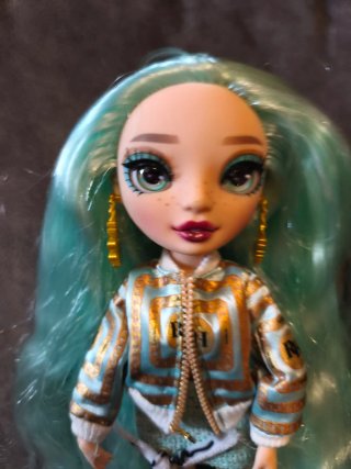 Muñeca Rainbow High Dafne Minton