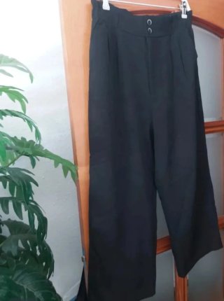 Pantalón negro
