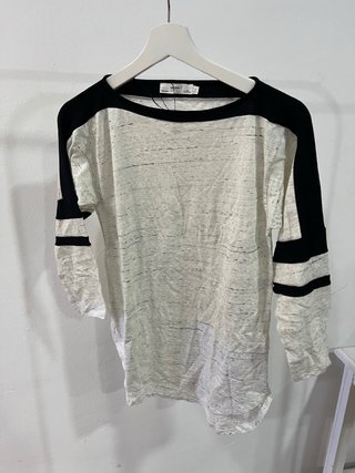 Camiseta Zara Blanca y Negra Talla S