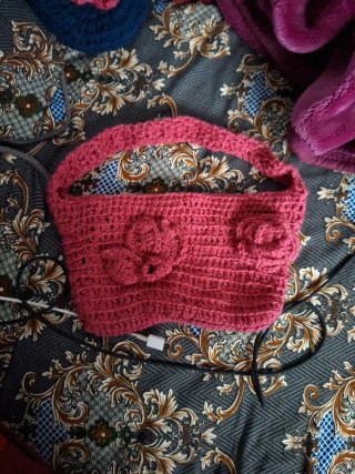 Bolso de ganchillo rosa