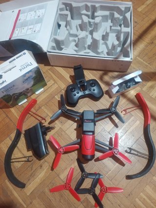 Dron Parrot Bebop 1