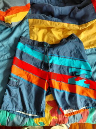 Bañador Billabong Talla M, muy poco uso.