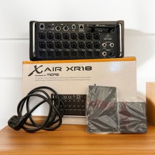 Mezclador Digital Behringer X Air XR18