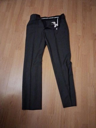 Pantalón de traje Zara gris