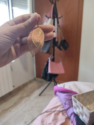 Pendientes con diseño de hojas