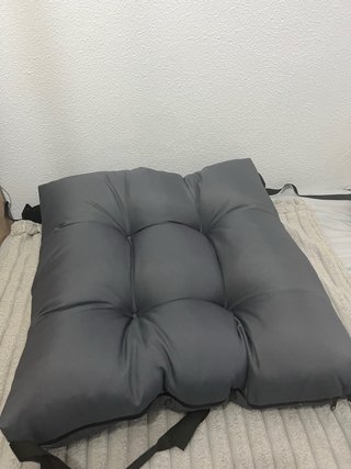Cojín para Sofá Exterior Gris  NUEVO, sin usar.