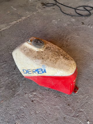 Depósito de combustible Derbi GPR 80