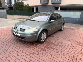 RENAULT MEGANE 1.6 16V GASOLINA DISTINTIVO B
