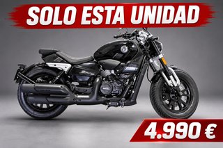 Benelli Leoncino Bobber 400 Negra