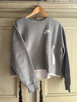 Sudadera y pantalón Nike Gris