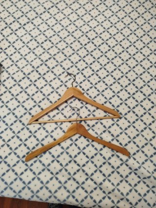 Set de 22 Perchas de Madera