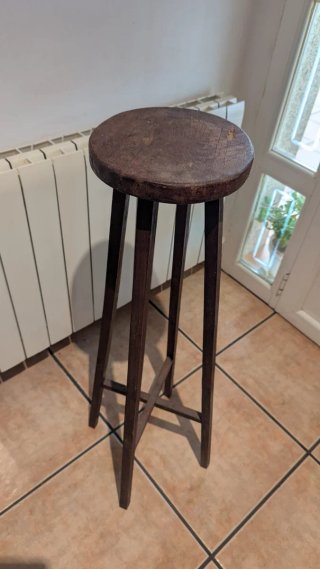 Taburete Alto de Madera