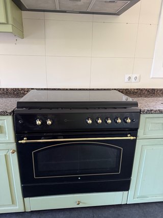 Cocina de Gas Solthermic Negra Rústica 90x60