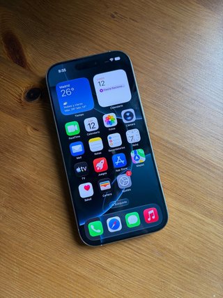 iPhone 16 Pro