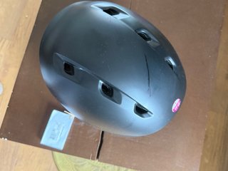 Casco de Nieve Negro