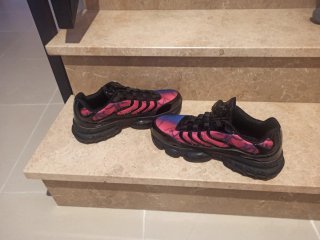 Zapatillas de trabajo Negras , azules y Rosas
