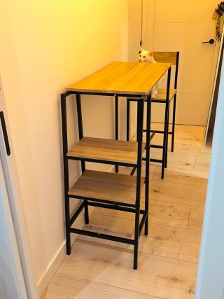 Mesa Alta con Taburete