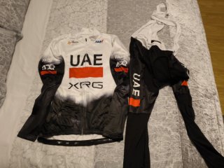 Conjunto Ciclismo UAE Maillot y Culote