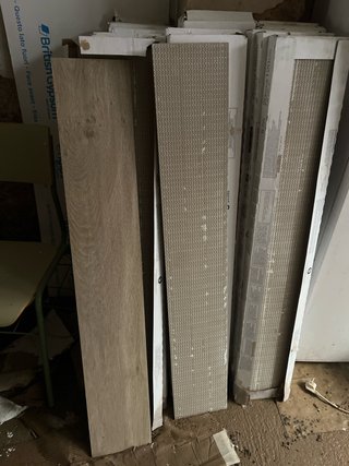 Azulejos Suelo Imitación Madera 20x120cm 24 metros