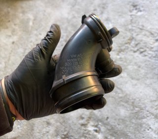 Inlet Turbo Original Golf 7 / 7.5 GTI