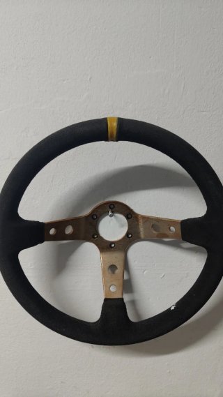 Volante Desplazado