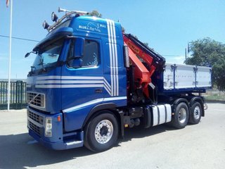 Volvo FH 13 520- CABEZA TRACTORA CON GRUA