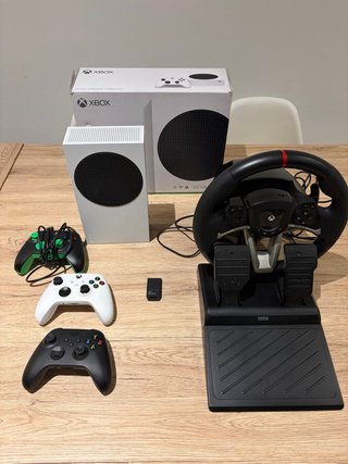 Xbox Series S + Tarjeta 1TB + Volante