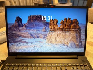 Portátil Lenovo V15 G2 IJL