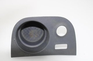 Seat 109305 1p1858331 bandeja posavasos leon (1p1)