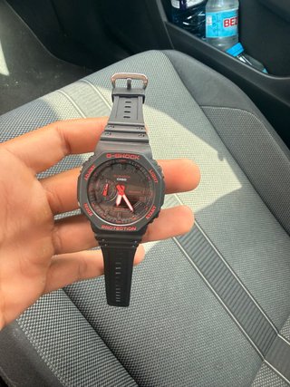 Reloj Casio G-Shock Negro y Rojo