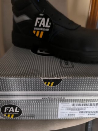 Botas de Seguridad FAL Asfalto Top Talla 47