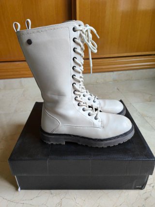 Botas altas XTi beige