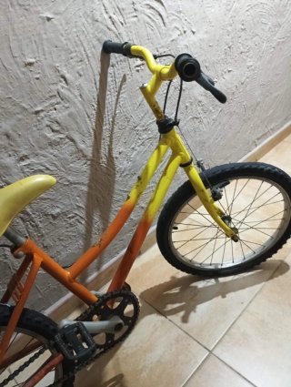 Bicicleta Infantil Amarilla y Naranja