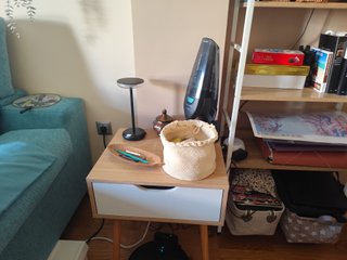 Mesa Auxiliar con Cajón