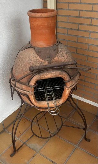 Barbacoa de Barro y Forja