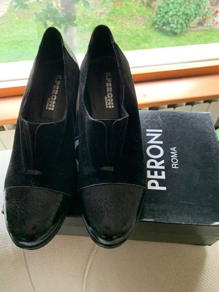 Scarpe donna Peroni Roma nere