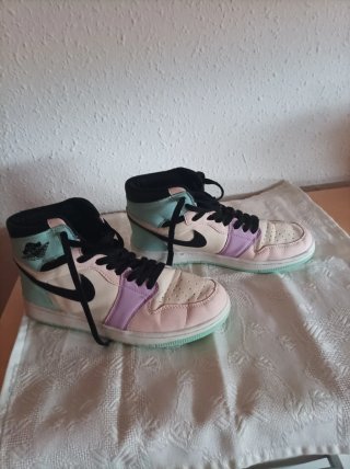 Zapatillas Nike Mujer . Air . Poco uso .