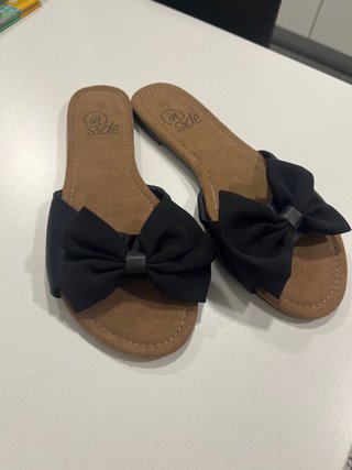 Sandalias Negras con Lazo Inside Talla 39