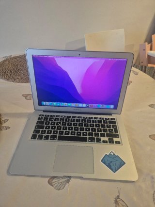MacBook Air 13 A1466 8GB RAM