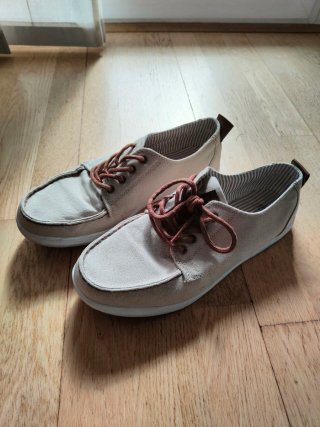 Zapatos náuticos beige