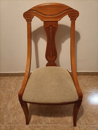 Silla de Madera Maciza